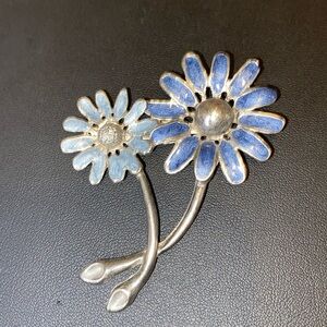 Vintage Enamel  silver tone sunflowers   brooch